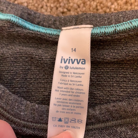 Ivviva gray long sleeve - Picture 2 of 2